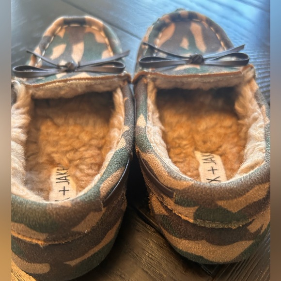 Max and Jake Camo moccasins - Picture 2 of 3